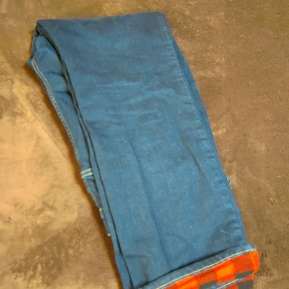Eddie Bauer Voyager Fleece Lined Slightly Curvey Straight Jeans - Picture 3 of 7
